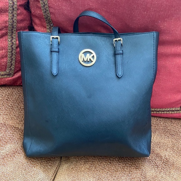 Michael Kors Tote